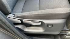Toyota Yaris Cross 1.5 Hybrid Design 5dr CVT Hybrid Estate